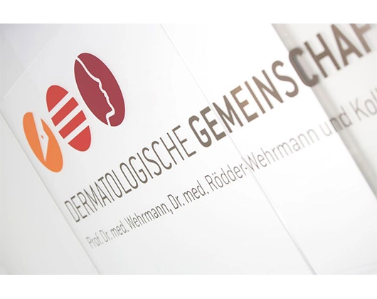 Galerie-Bild 1: MVZ Dermatologie&Dermatochirurgie aus Münster von MVZ Dermatologie und Dermatochirurgie Münster, Wehrmann W. Prof. Dr. med. und Rödder-Wehrmann O. Dr. med.