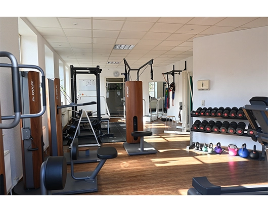 Galerie-Bild 7: In unserem funktionellen Fitnessstudio bekommen Sie eine individuelle Betreuung und eine optimale Unterstützung für Ihr Training. von Physio am Wall & Spirit-Sport 