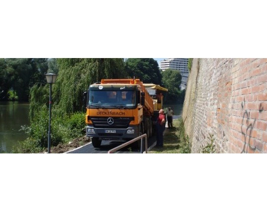 Galerie-Bild 1: Ulm-Deckenbach-Tiefbau-Strassenbau von Deckenbach GmbH & Co. KG Tiefbau, Nutzfahrzeuge