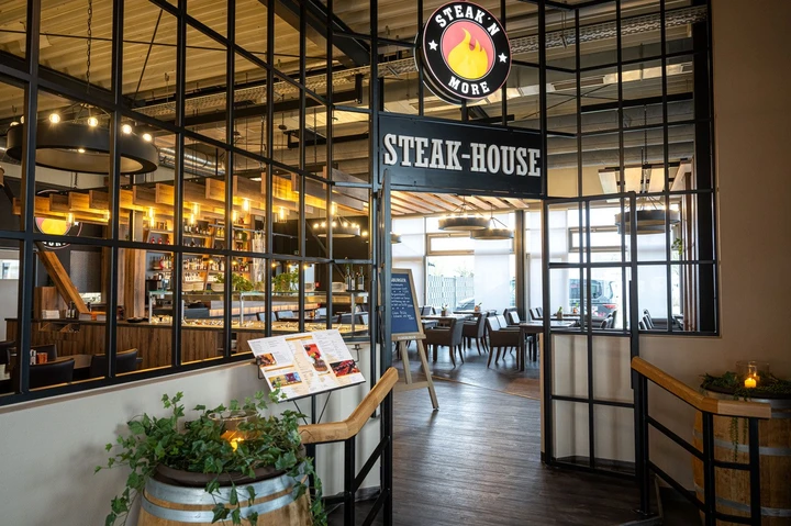 Galerie-Bild 1: Restaurant aus Handewitt von Restaurant Steak\u0027n more 