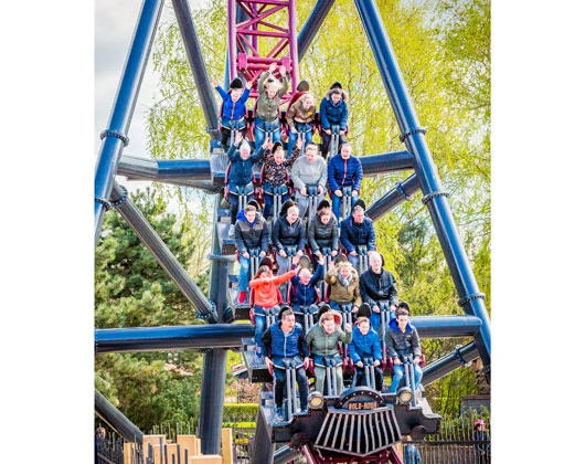 Galerie-Bild 3: Muentsterhausen-Gerstlauer-Fahrgeschaefte von Gerstlauer Amusement Rides GmbH 