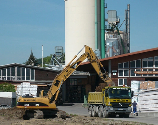 Galerie-Bild 1: Ziemetshausen-Miller-Karl-Erdarbeiten von Karl Miller GmbH , Erdbewegungen Fuhr- u. Abbrucharbeiten Bauschuttrecycling