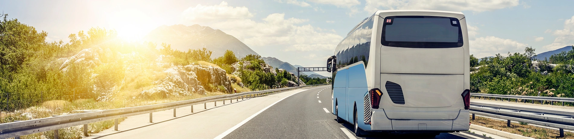 Busunternehmen, Busfahrer, Ausflug, Straße